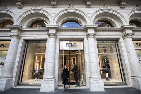 fendi roma borselo|fendi store in rome.